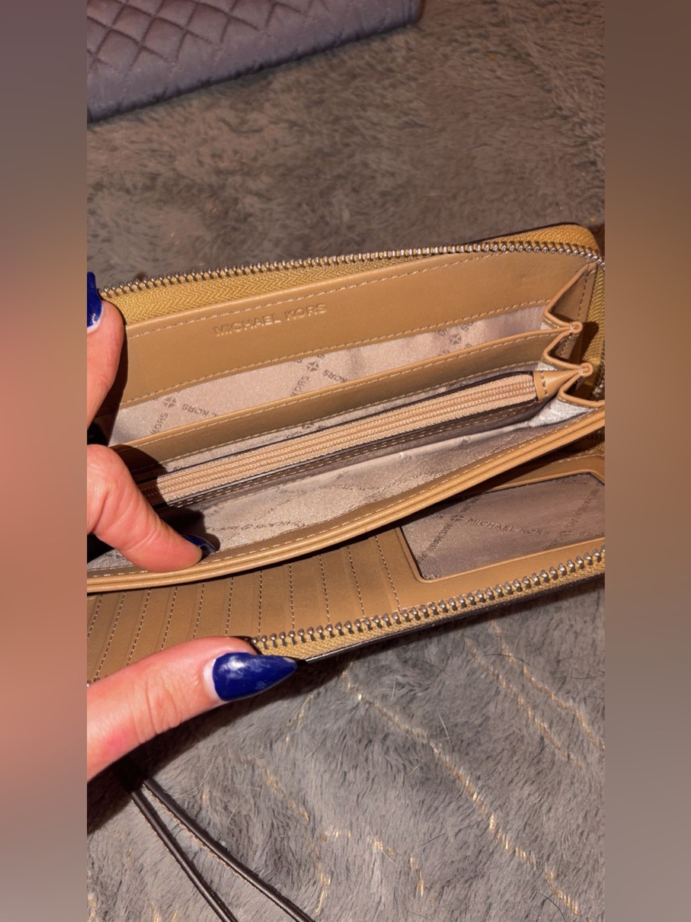 MK wallet - Picture 3 of 7
